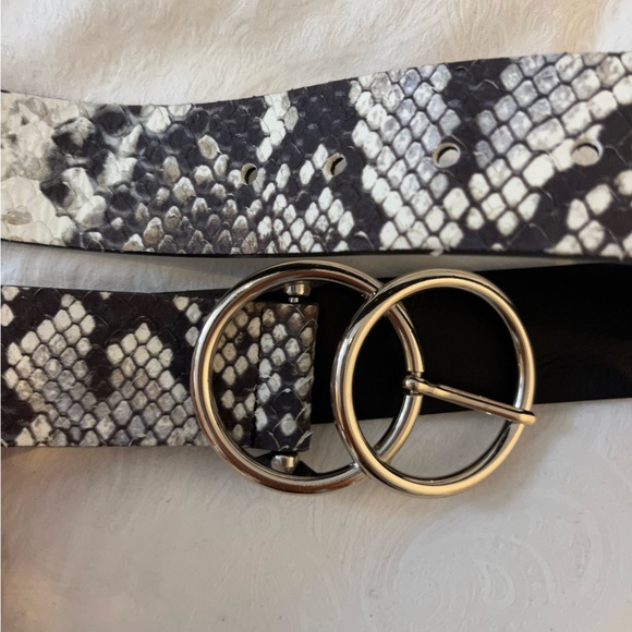 Simons small belt Snake pattern - Picture 3 of 3
